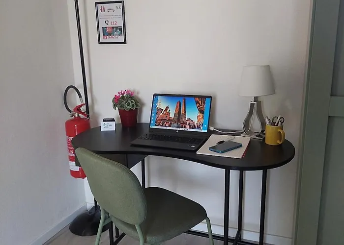 Abita Corticella - Comfortable In Appartement Bologna